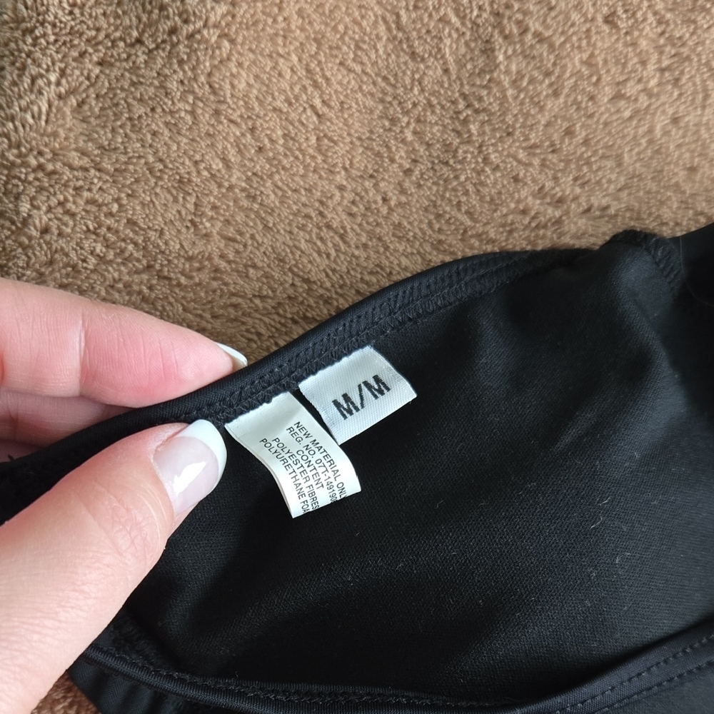 Sons of Anarchy Black Bikini with Triangle Top and Side Ties - Picture 5 of 5